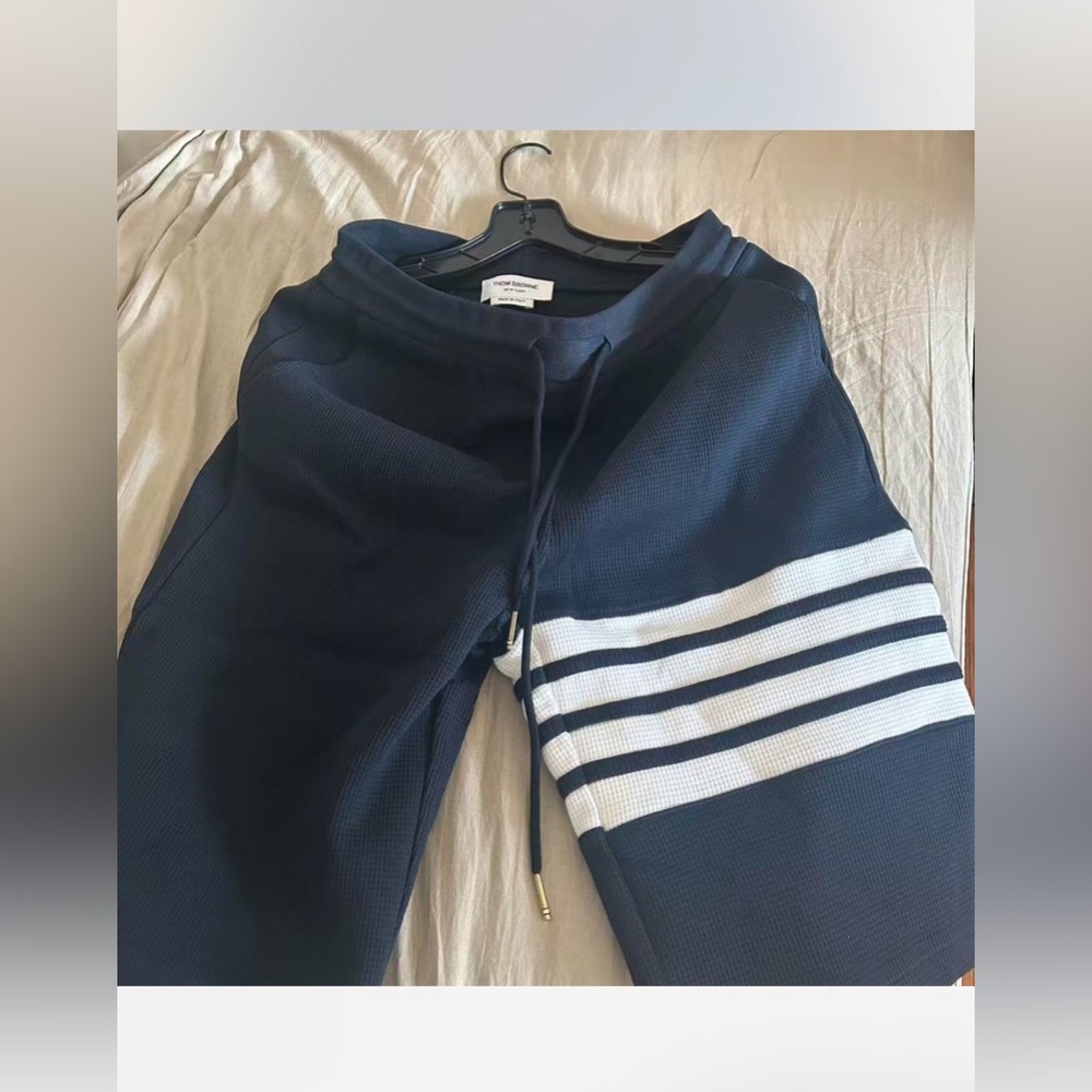 Thom Browne Bermuda‎ 4-Bar Navy Blue Sweat Shorts Size 3 / S - Picture 3 of 9